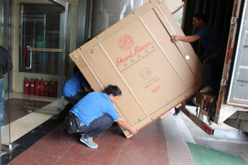 正阳钢琴贵重工艺品无忧运